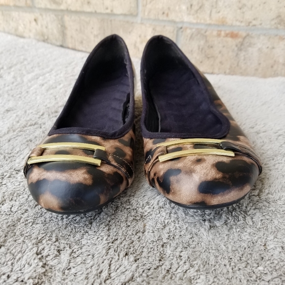 MARK by AVON Black Leopard Pattern Ballet Flats (Womens 8) - Picture 6 of 10